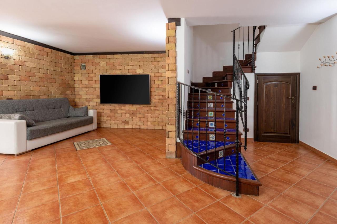 Alelida Villa Con Piscina Cinisi Zewnętrze zdjęcie